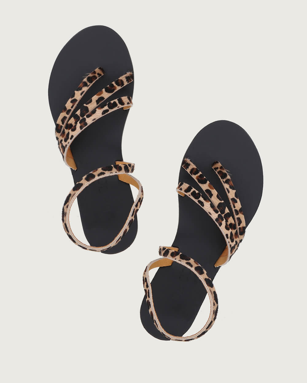 SANDALIA PAROS BLACK LEOPARDO